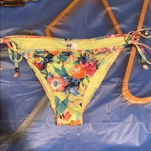 swim suit bottoms